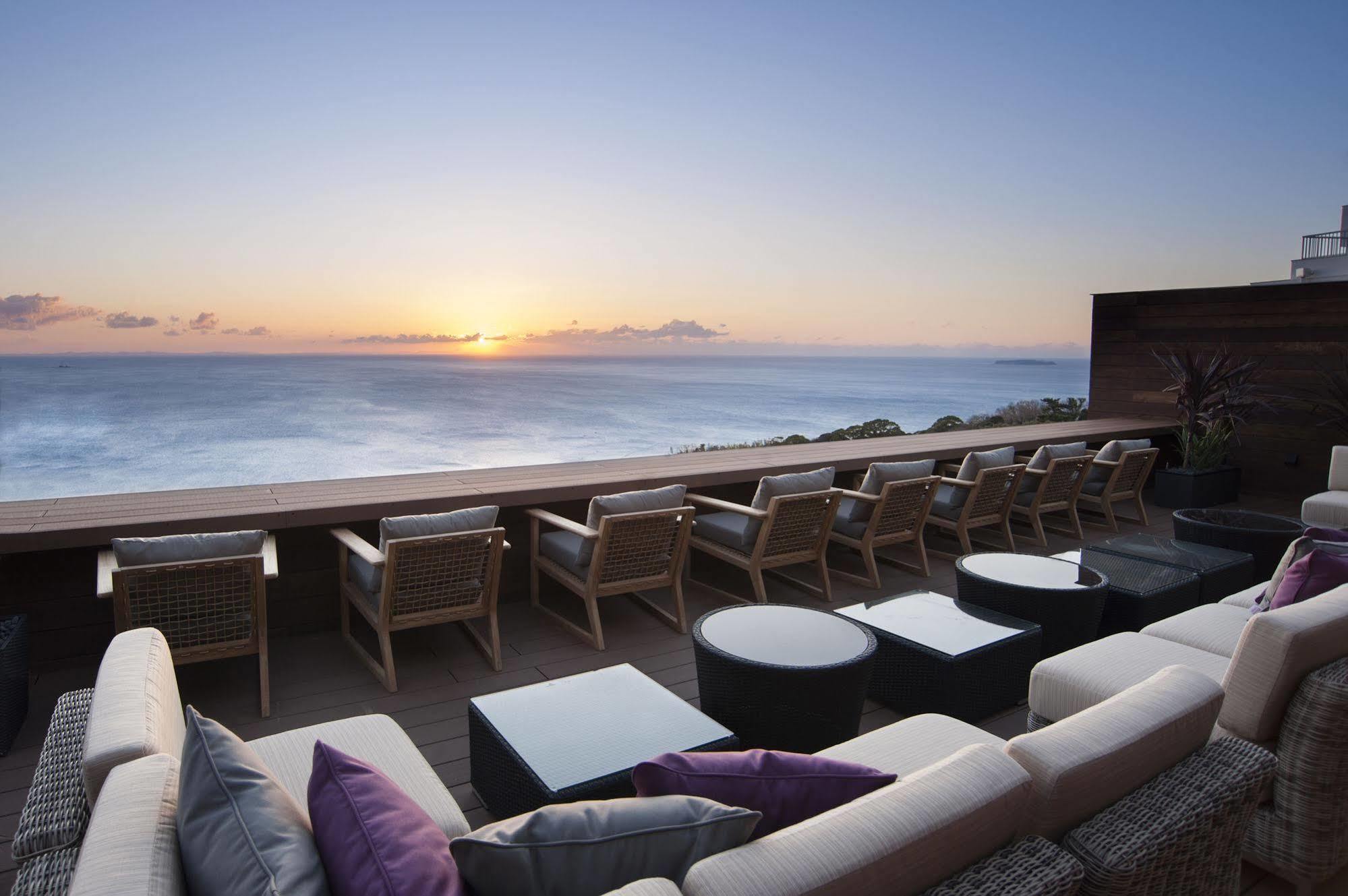 Atami Sekaie Hotel Екстериор снимка